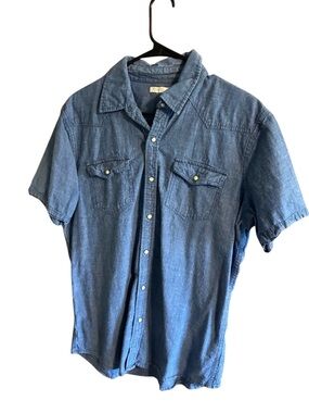 Men's Short Sleeve Button Down Shirt